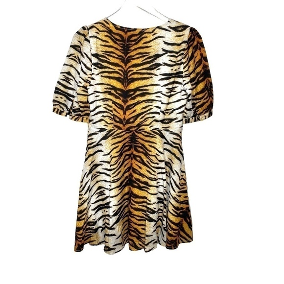 Charlie Holiday Tiger Print V Neck Mini Dress Sz 4 NWT - Picture 10 of 15